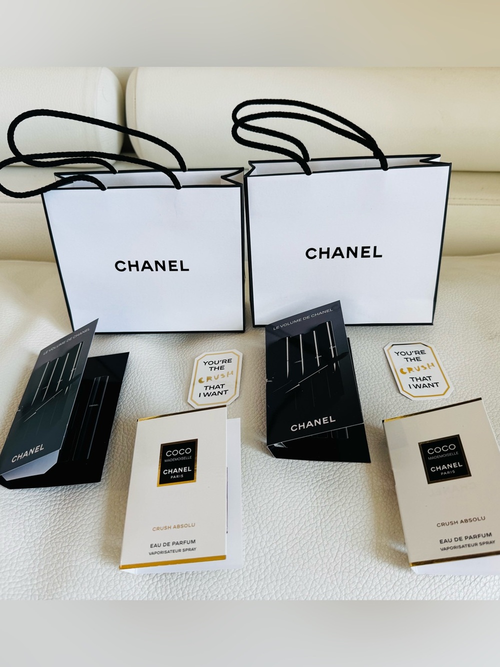 Chanel 2 Shopping bags, 2 mascara samples, 2 new coco Mademoiselle Crush Absolut